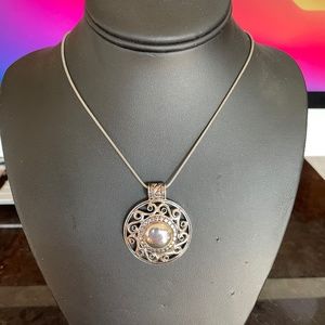 Vintage RMN Silver/ Gold Pendant Necklace